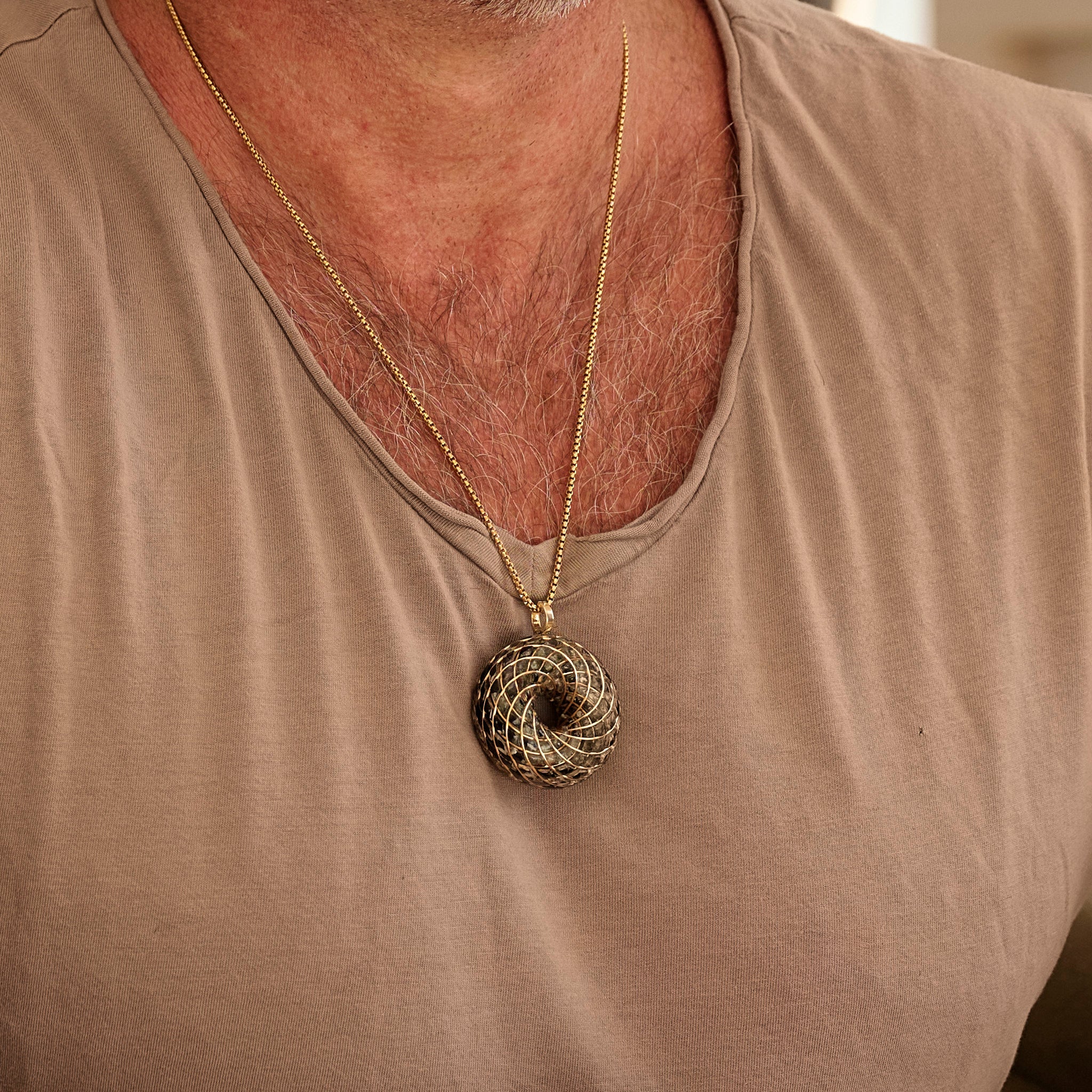 Seraphim iTorus iZ Crystal Toroidal Pendant