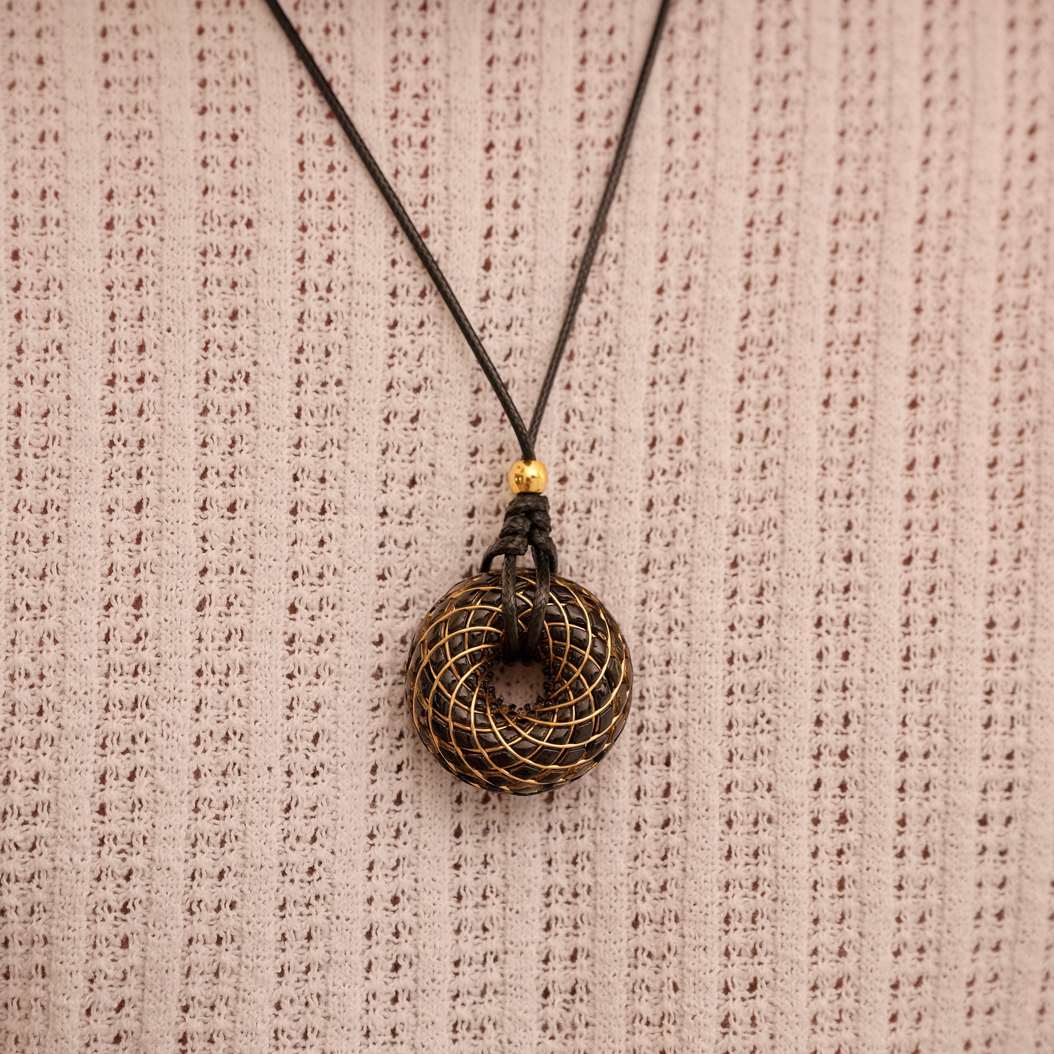 C60 Shungite - iTorus iZ Crystal Toroidal Pendant
