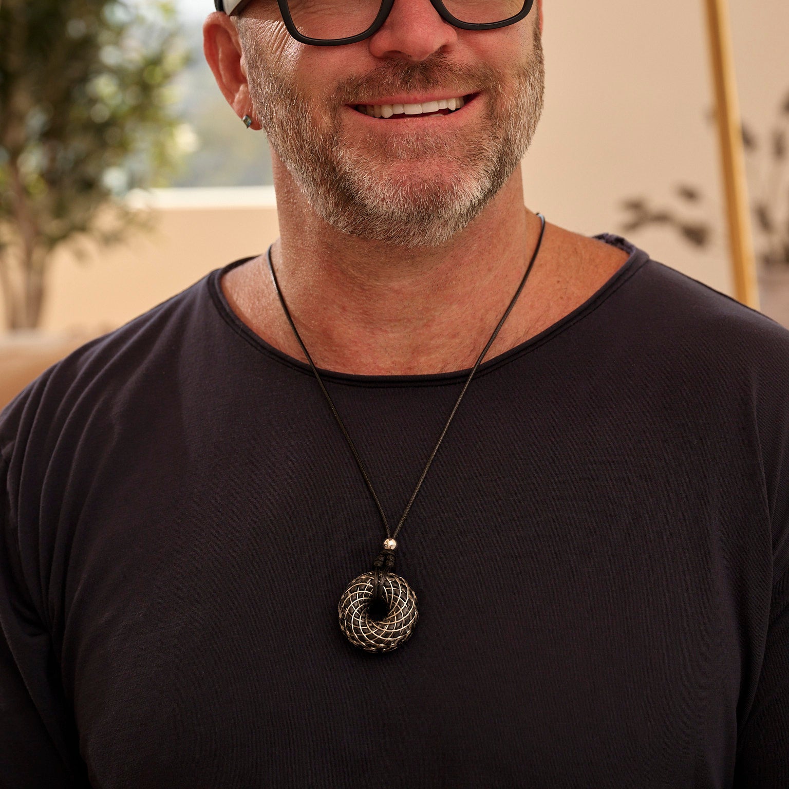 C60 Shungite - iTorus iZ Crystal Toroidal Pendant