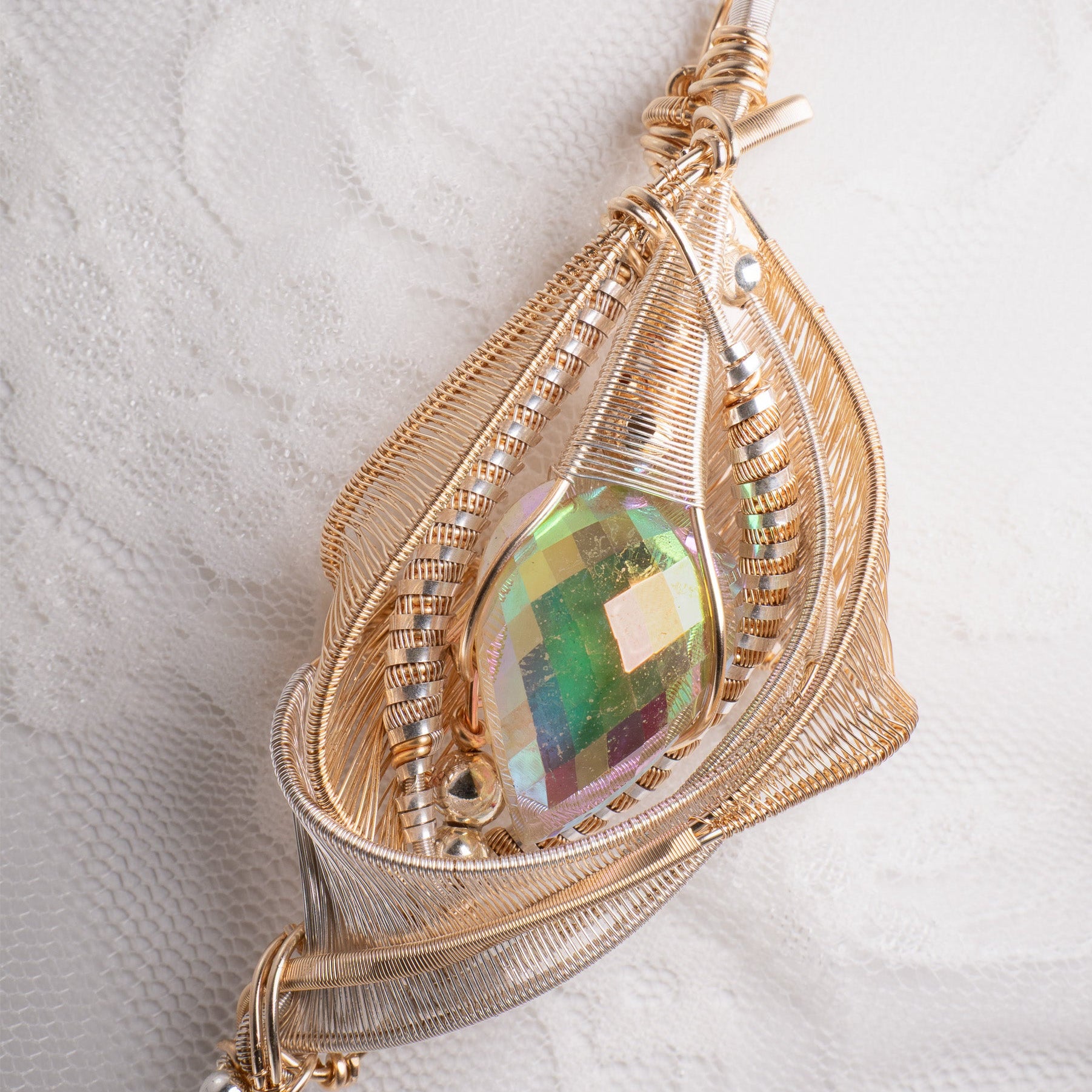 LIBYAN DESERT GLASS + ANGEL AURA AMULET