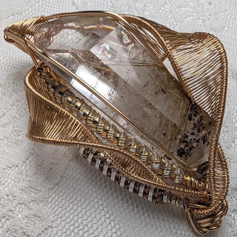 RUTILATED QUARTZ + 12CT GOLD AMULET